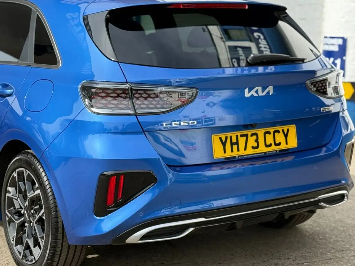 2023-kia-ceed-15-t-gdi-gt-line-158bhp-big-28
