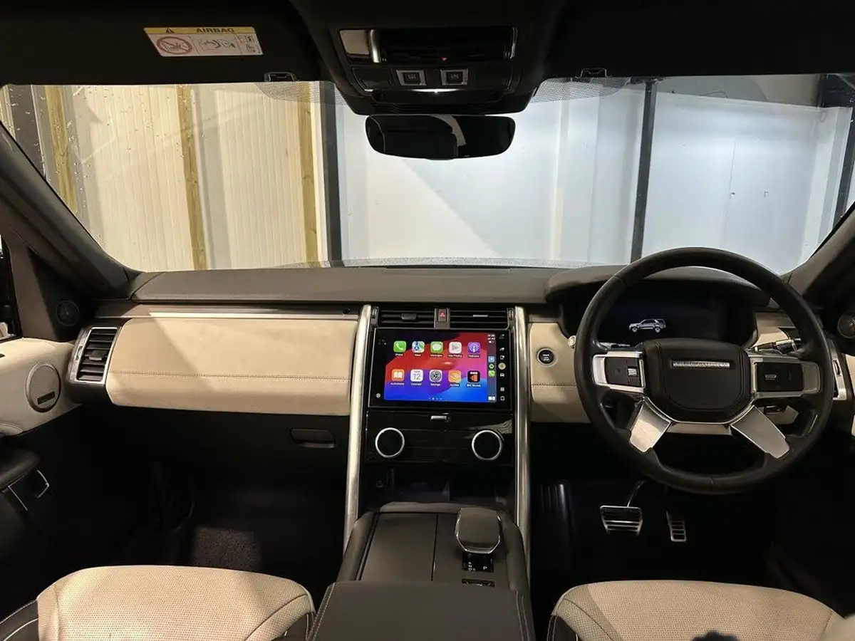 2021-land-rover-discovery-30-d300-r-dynamic-hse-big-21