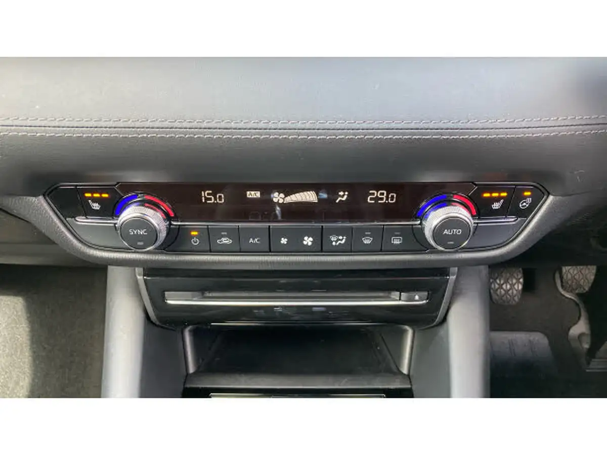 2019-mazda-mazda6-22td-skyactiv-d-sport-nav-184ps-tourer-5d-big-26