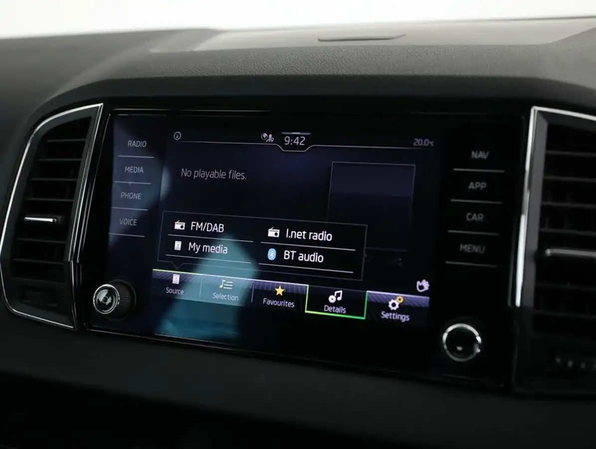 2021-skoda-karoq-15-tsi-se-technology-dsg-big-36
