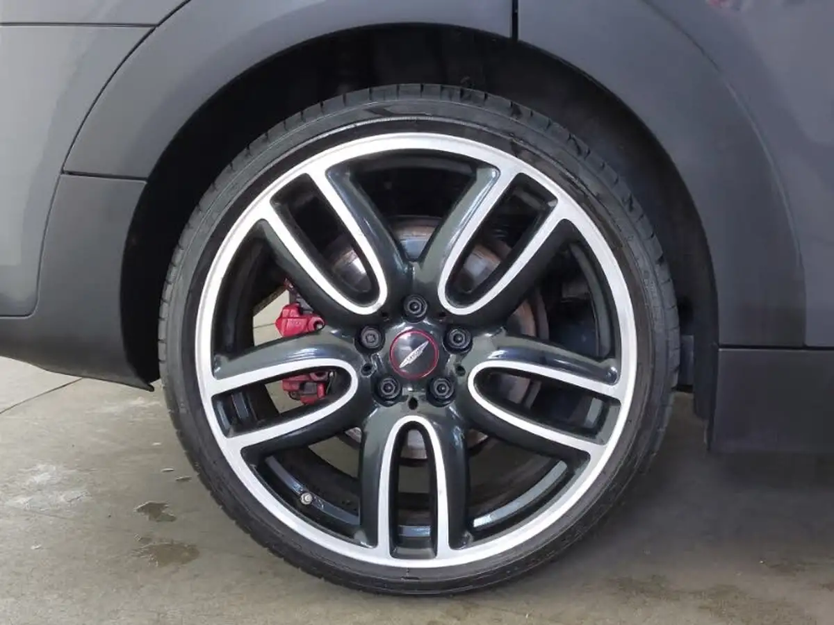 2018-mini-clubman-20-john-cooper-works-ss-big-8