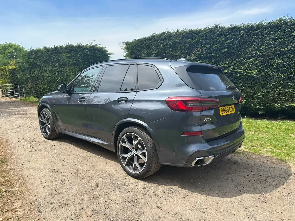 2019-bmw-x5-big-1