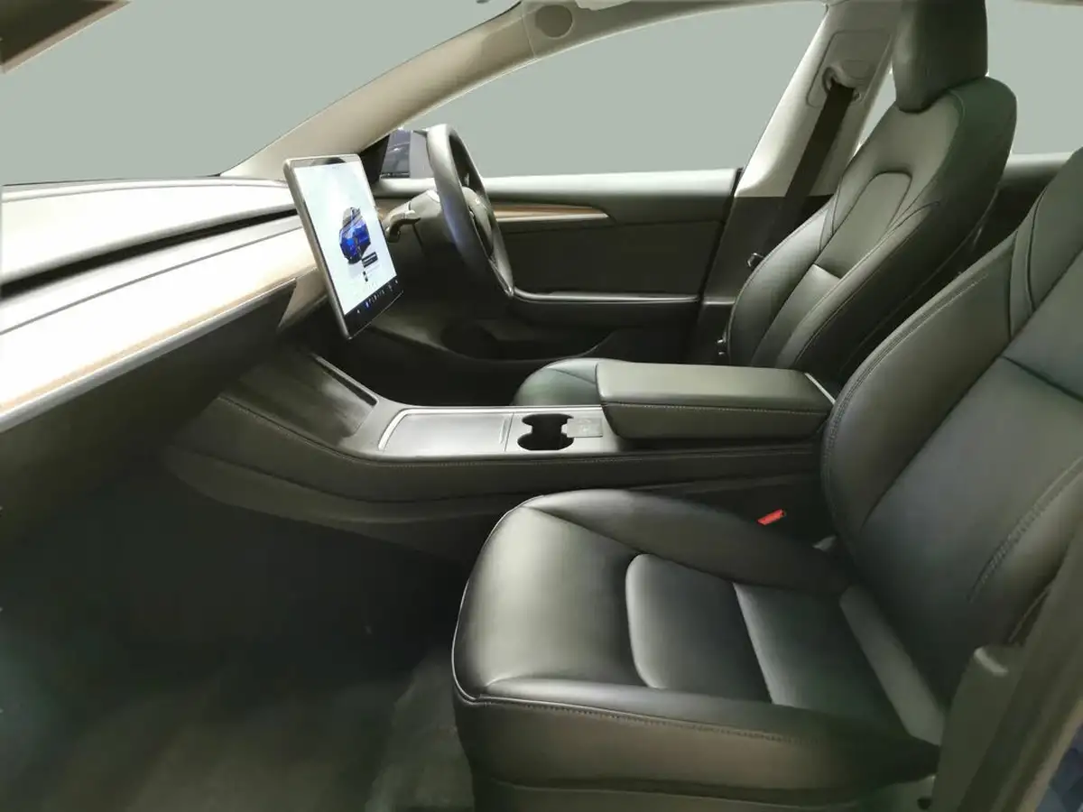 2022-tesla-model-3-e-long-range-big-2