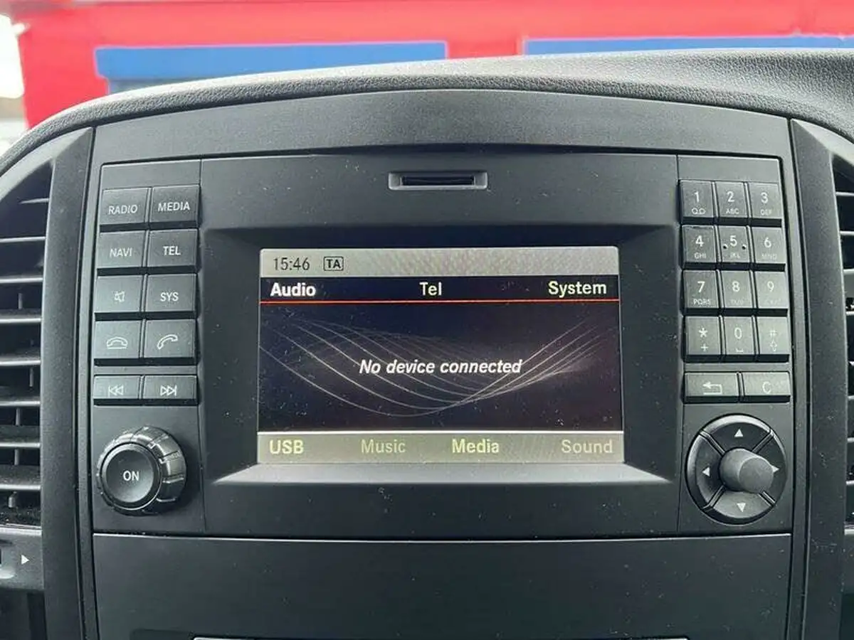 2019-mercedes-benz-vito-21cdi-tourer-pro-114-long-big-25