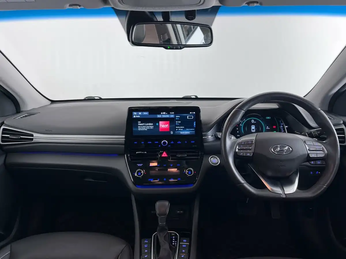 2021-hyundai-ioniq-16-gdi-premium-se-plug-in-hybrid-sunroof-big-18