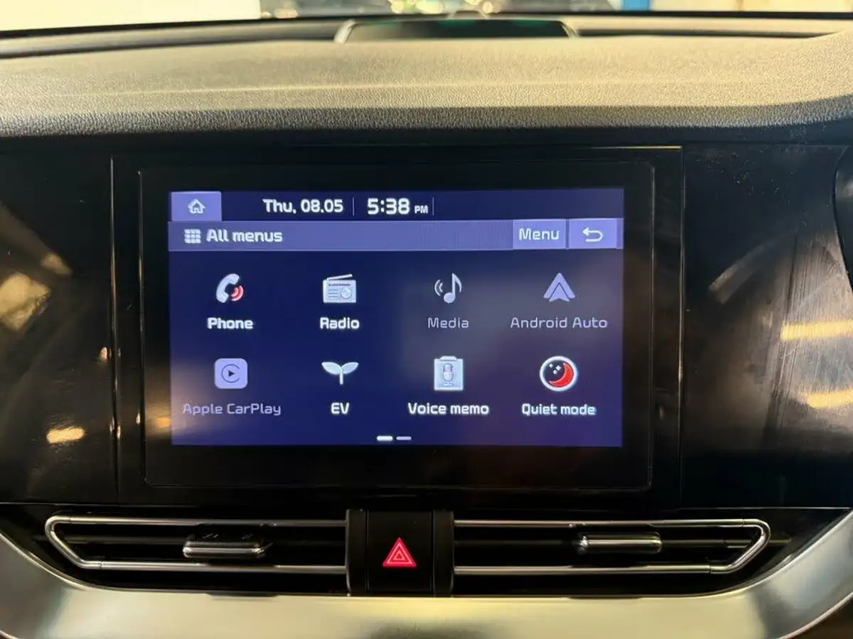 2022-kia-niro-ev-e-2-big-15