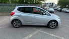2017-kia-venga-14-sr7-small-12