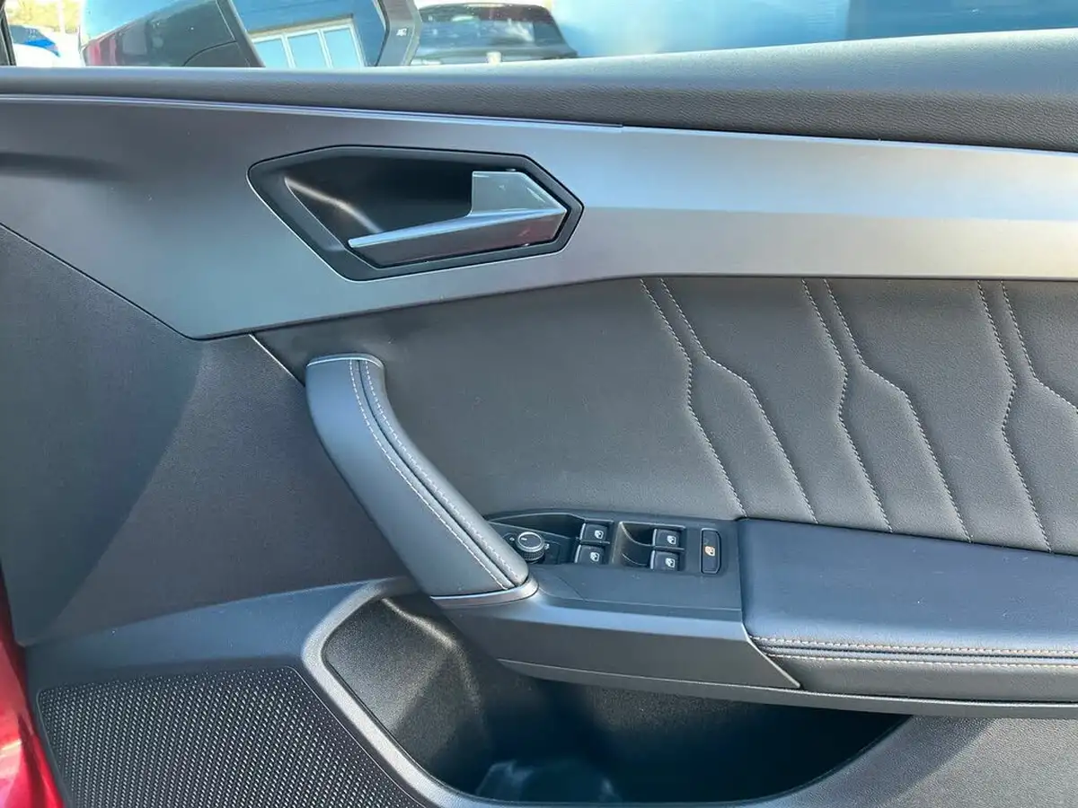 2023-cupra-leon-nf-15-etsi-v1-hatchback-big-20