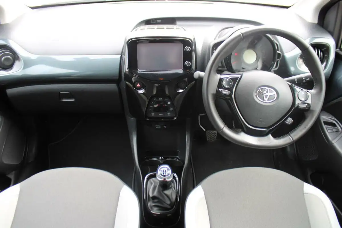 2018-toyota-aygo-10-vvt-i-x-press-71bhp-big-10