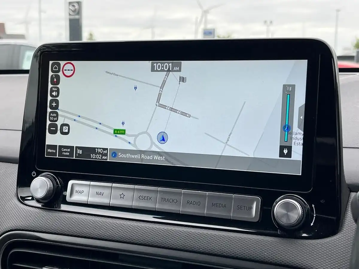 2022-hyundai-kona-e-premium-204ps-64kwh-7kw-obc-big-12