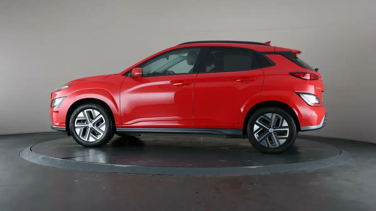 2021-hyundai-kona-e-ultimate-big-34