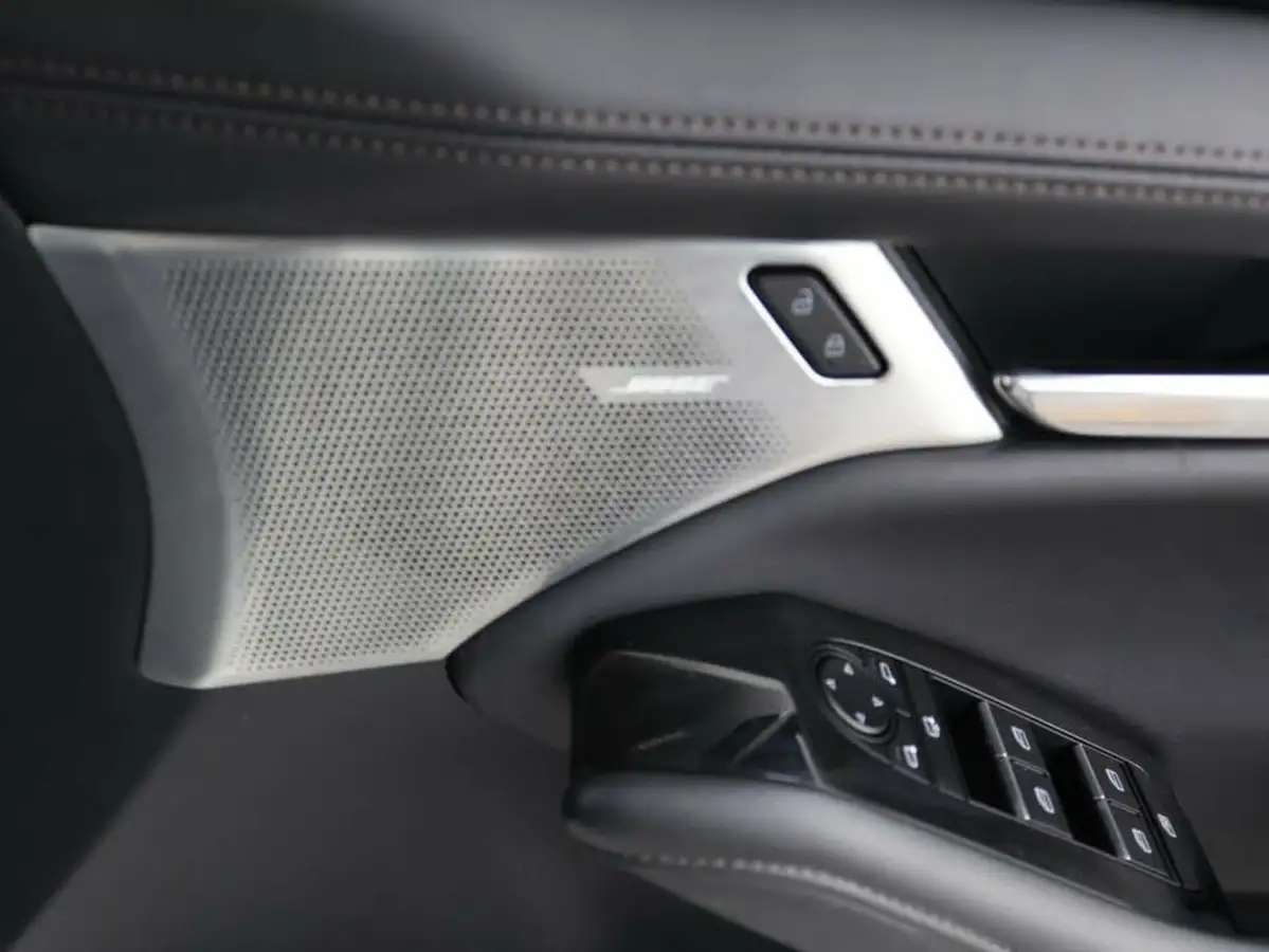2022-mazda-mazda3-20-gt-sport-tech-122ps-hatchback-5d-big-27