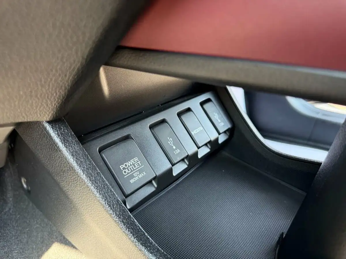 2020-honda-hr-v-15-i-vtec-sport-big-34