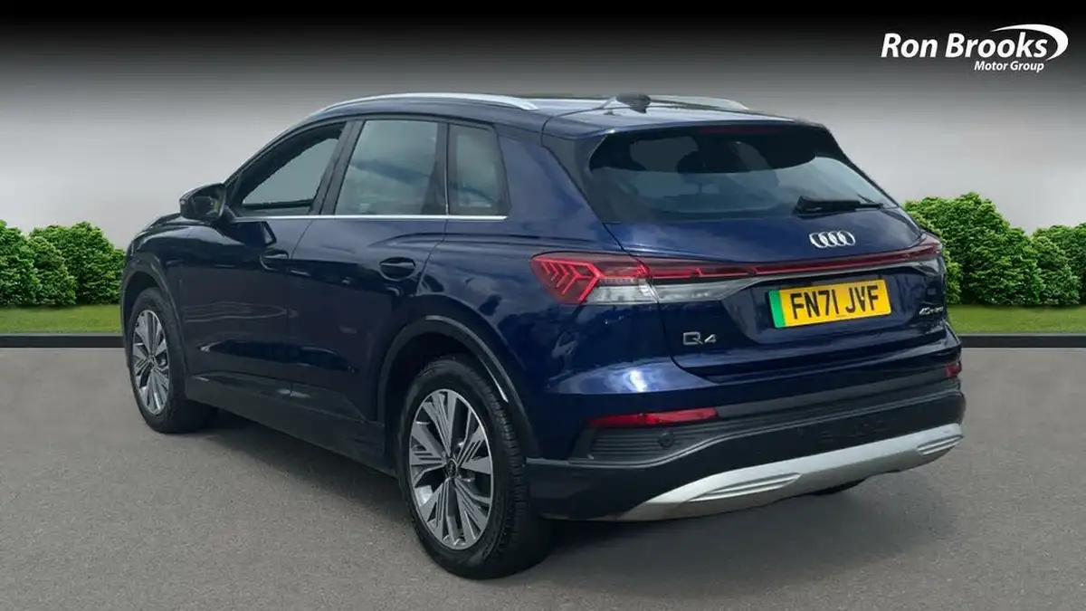 2021-audi-q4-e-tron-40e-sport-station-wagon-big-3
