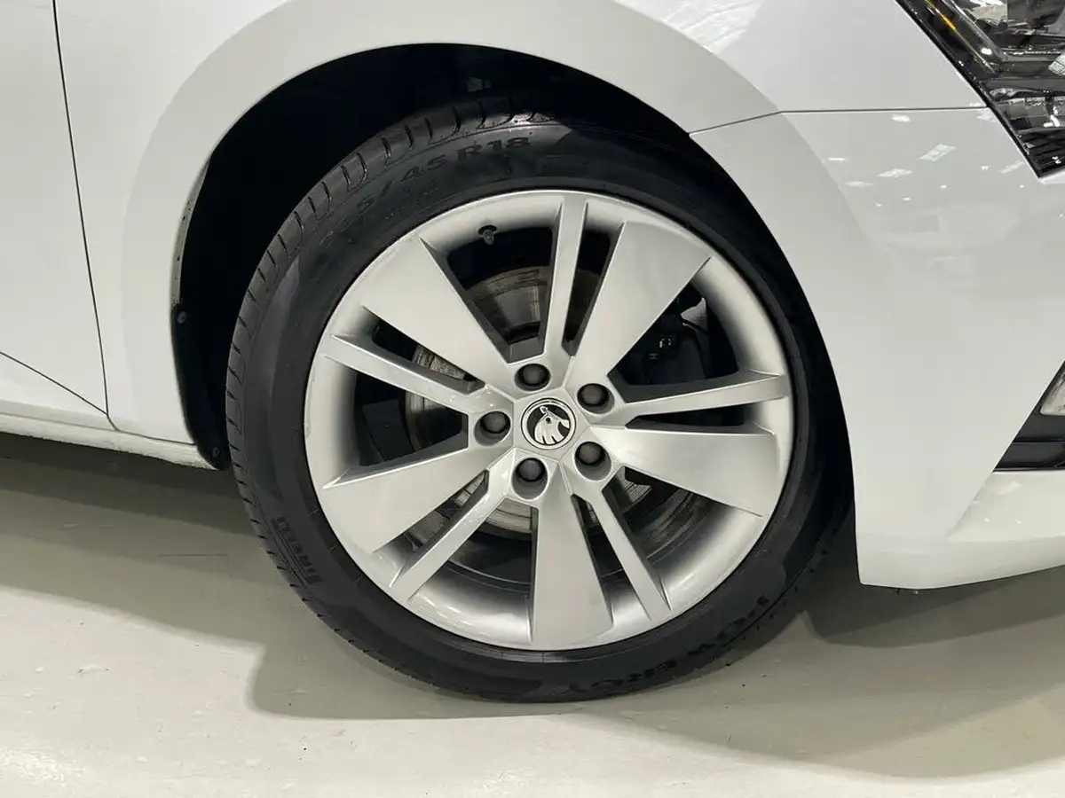 2021-skoda-superb-15-tsi-se-l-estate-dsg-big-47