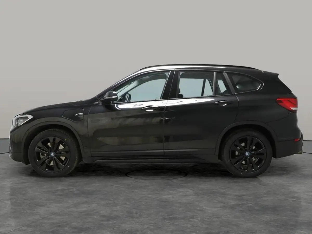 2022-bmw-x1-15-xdrive-25e-phev-sport-big-14
