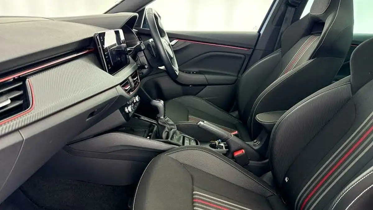 2024-skoda-kamiq-10-tsi-monte-carlo-116ps-dsg-big-43