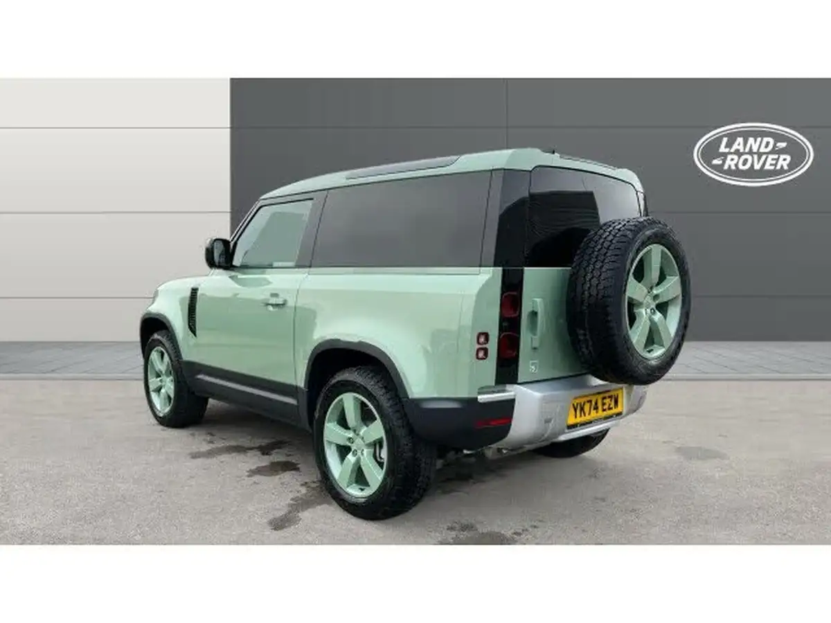2024-land-rover-90-defender-30-d300-75th-edition-big-1