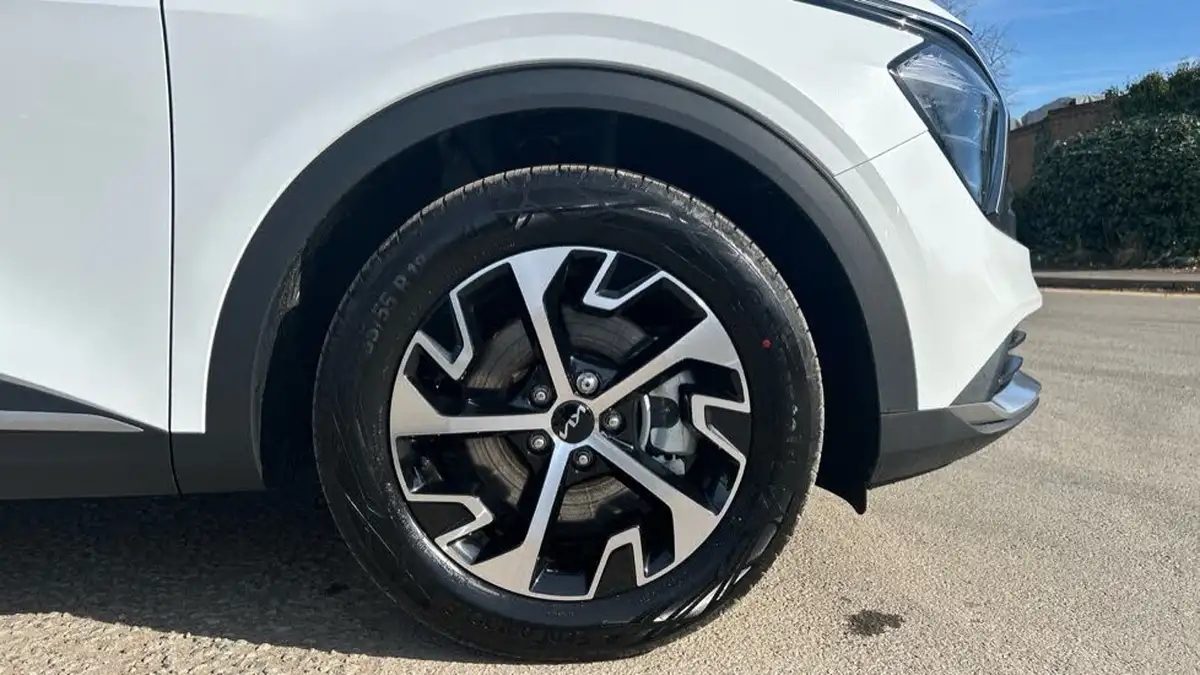 2025-kia-sportage-16-t-gdi-3-157bhp-48v-dct-big-4