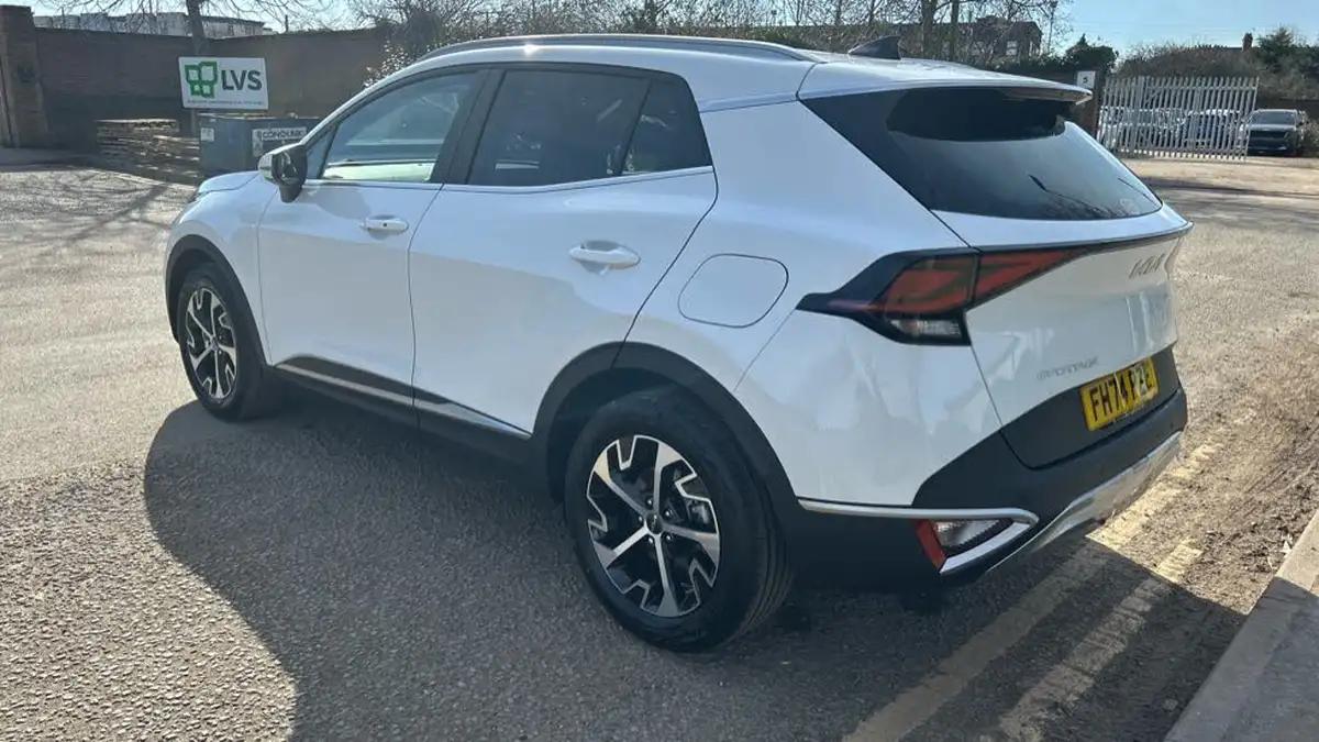2025-kia-sportage-16-t-gdi-3-157bhp-48v-dct-big-28