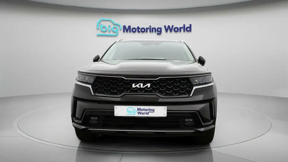 2022-kia-sorento-16-t-gdi-3-226bhp-hev-big-2
