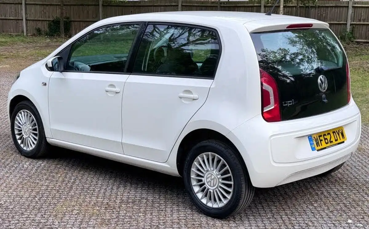 2012-volkswagen-up-10-high-up-5d-big-9