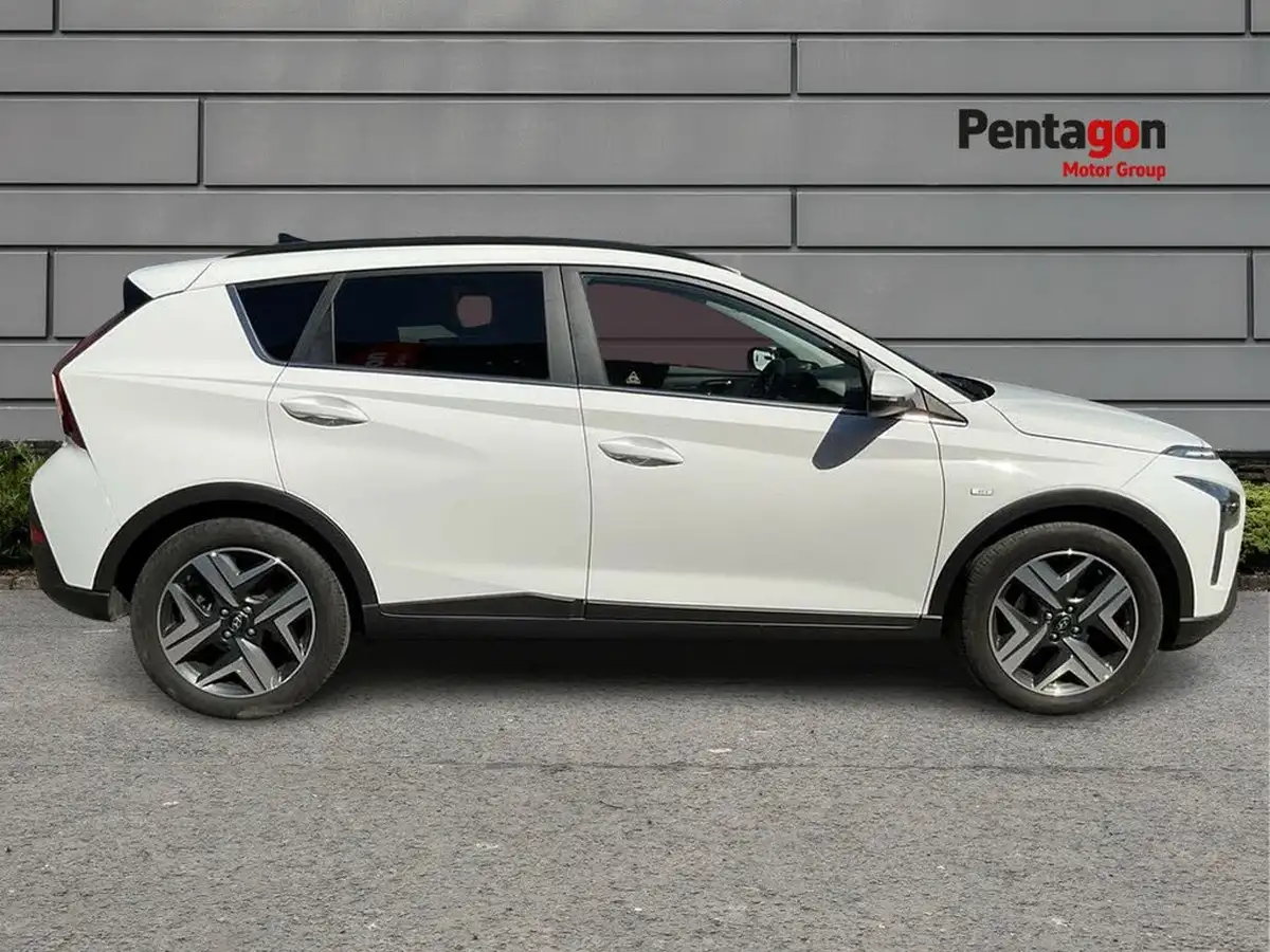 2022-hyundai-bayon-10-t-gdi-premium-100ps-dct-big-13
