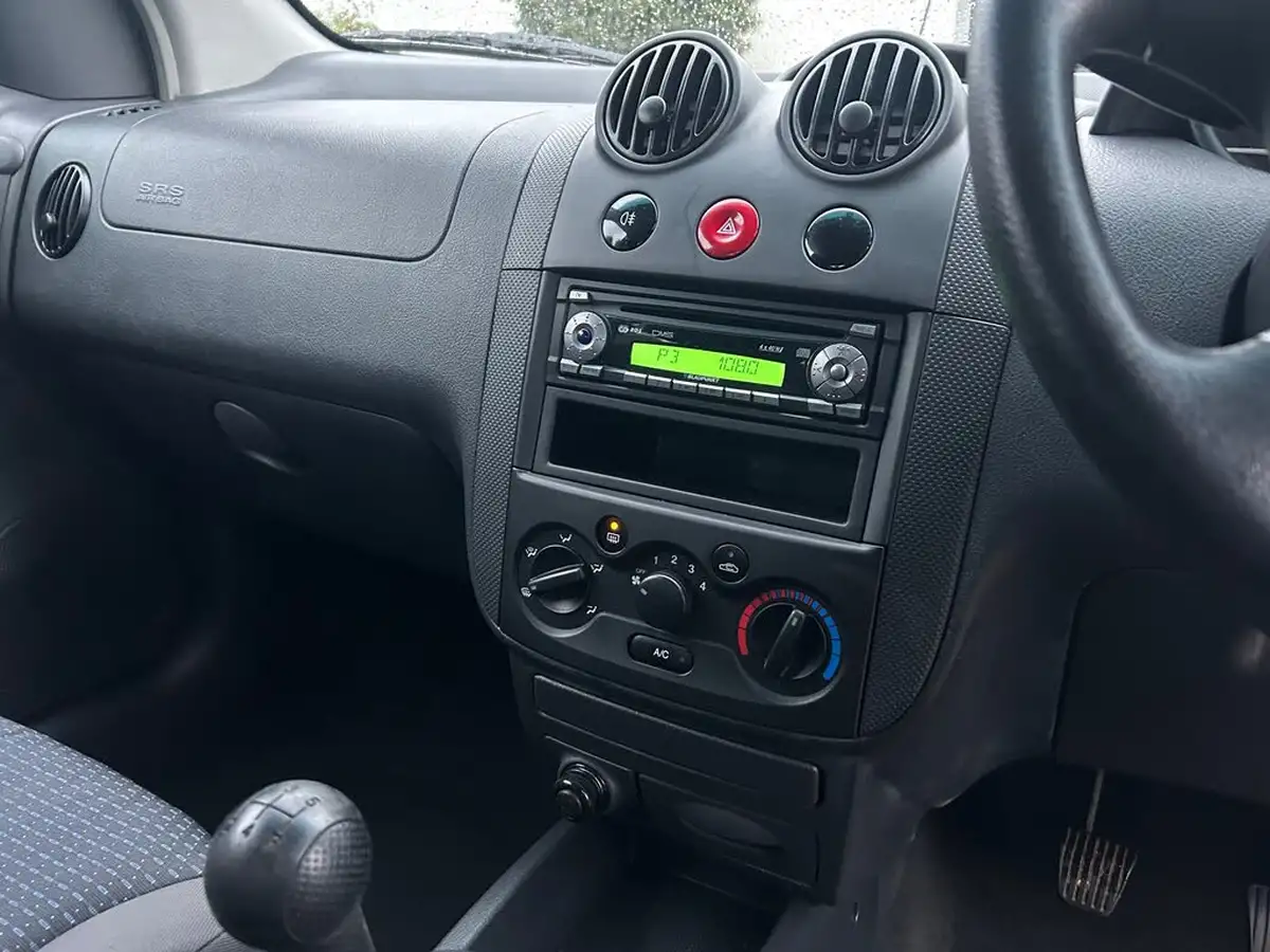 2008-chevrolet-kalos-12-se-big-16