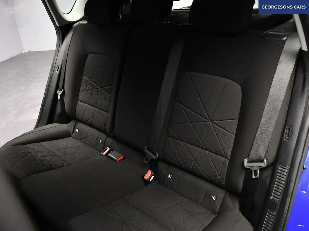 2021-hyundai-bayon-10-t-gdi-se-connect-big-17