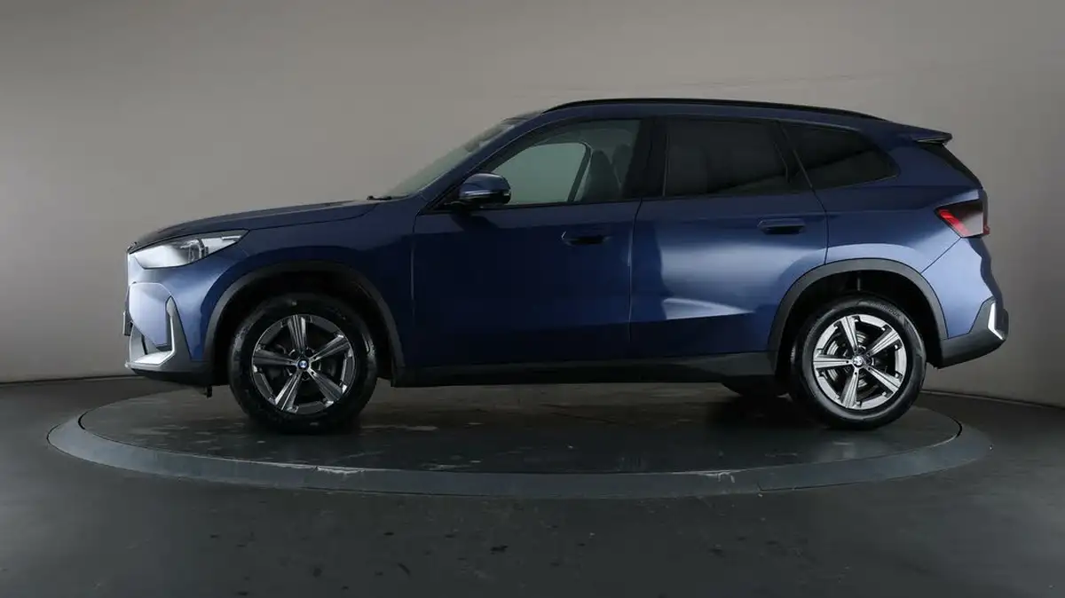 2022-bmw-x1-20td-sdrive18d-sport-steptronic-big-38
