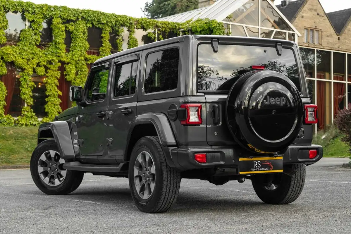2019-jeep-wrangler-20-gme-overland-hard-5d-big-8