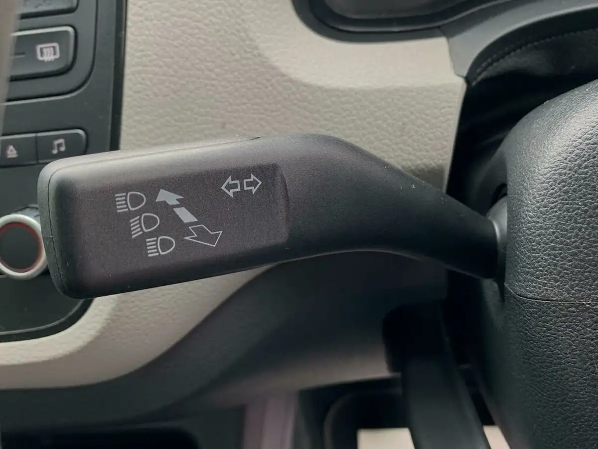 2015-seat-mii-10-s-3d-big-14