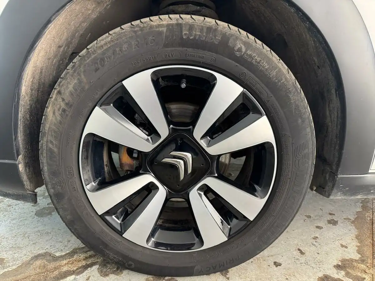 2023-citroen-c3-12-puretech-plus-110ps-eat6-big-34