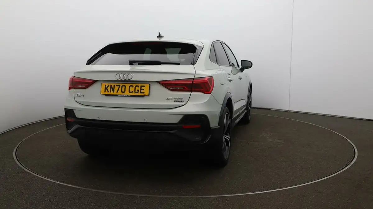 2020-audi-q3-20-45-tfsi-edition-1-sportback-big-56