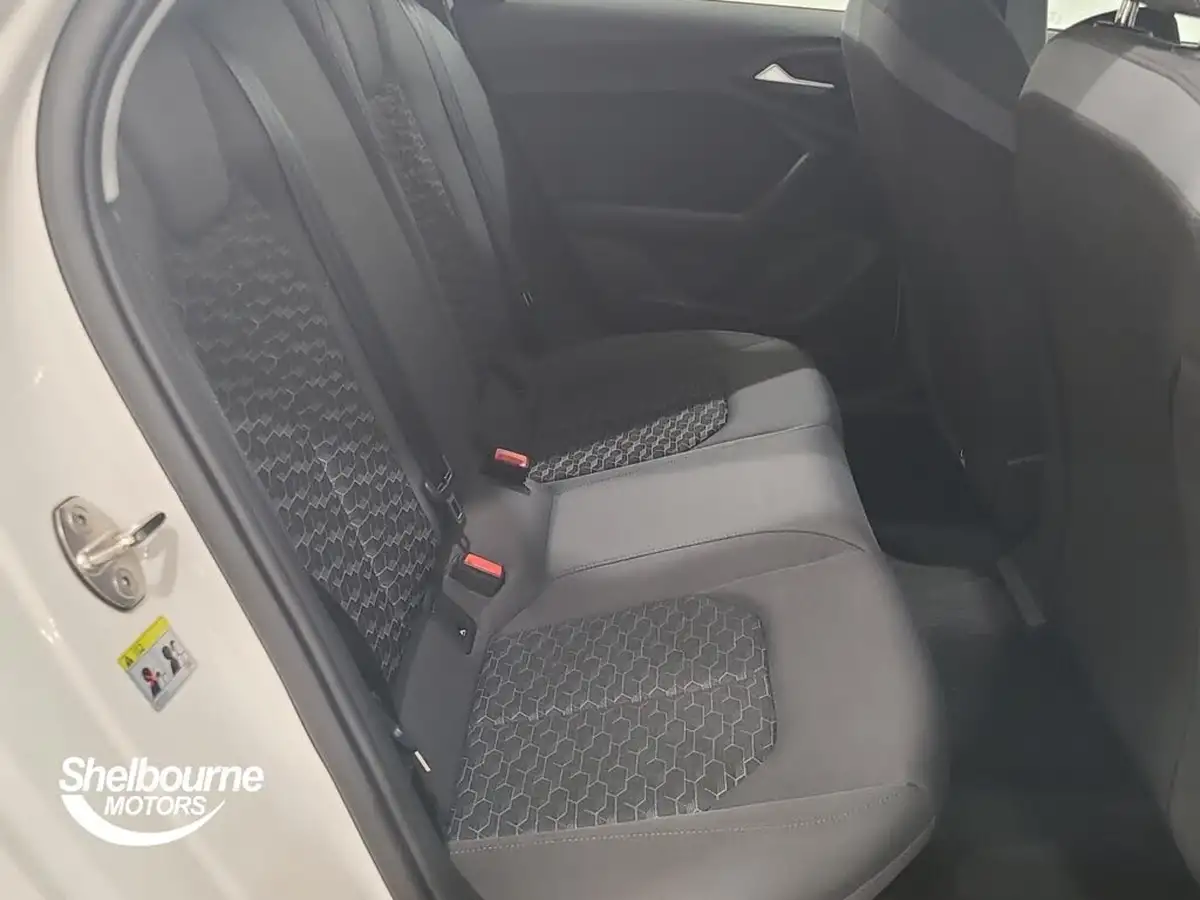 2021-audi-a1-10-25-tfsi-sport-big-19