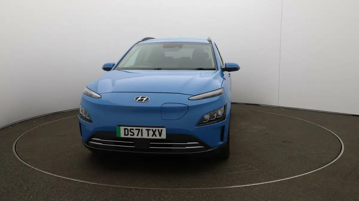 2022-hyundai-kona-e-premium-204ps-64kwh-7kw-obc-big-39