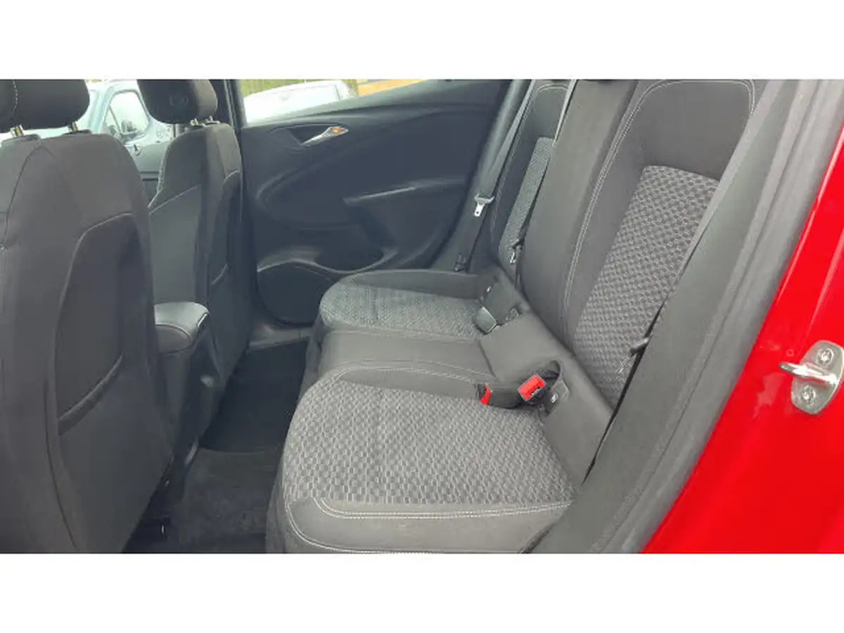 2018-vauxhall-astra-14i-16v-turbo-sri-150ps-ss-hatchback-auto-big-15