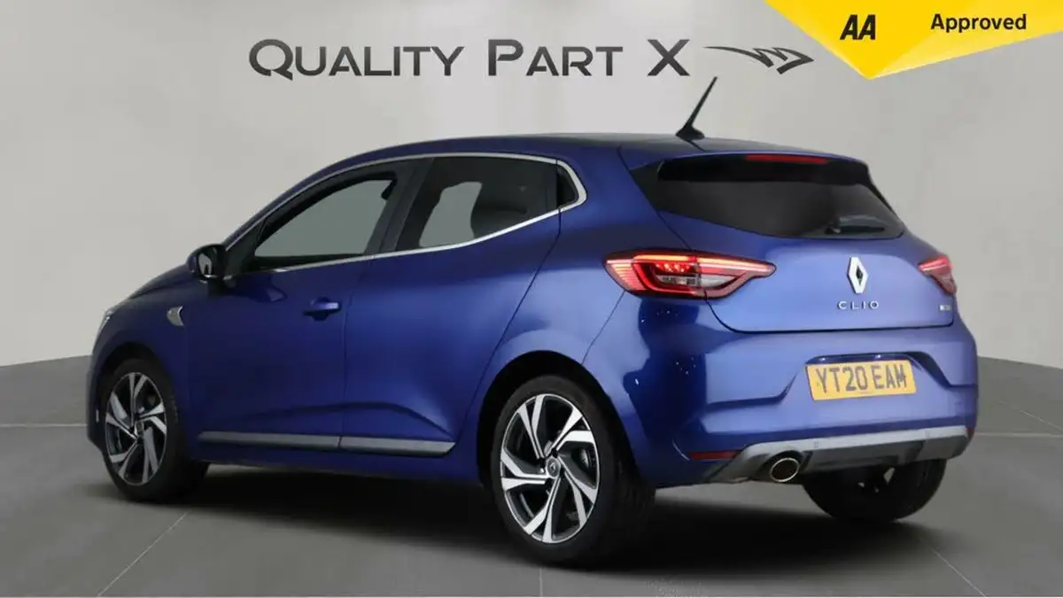 2020-renault-clio-13-tce-rs-line-big-4