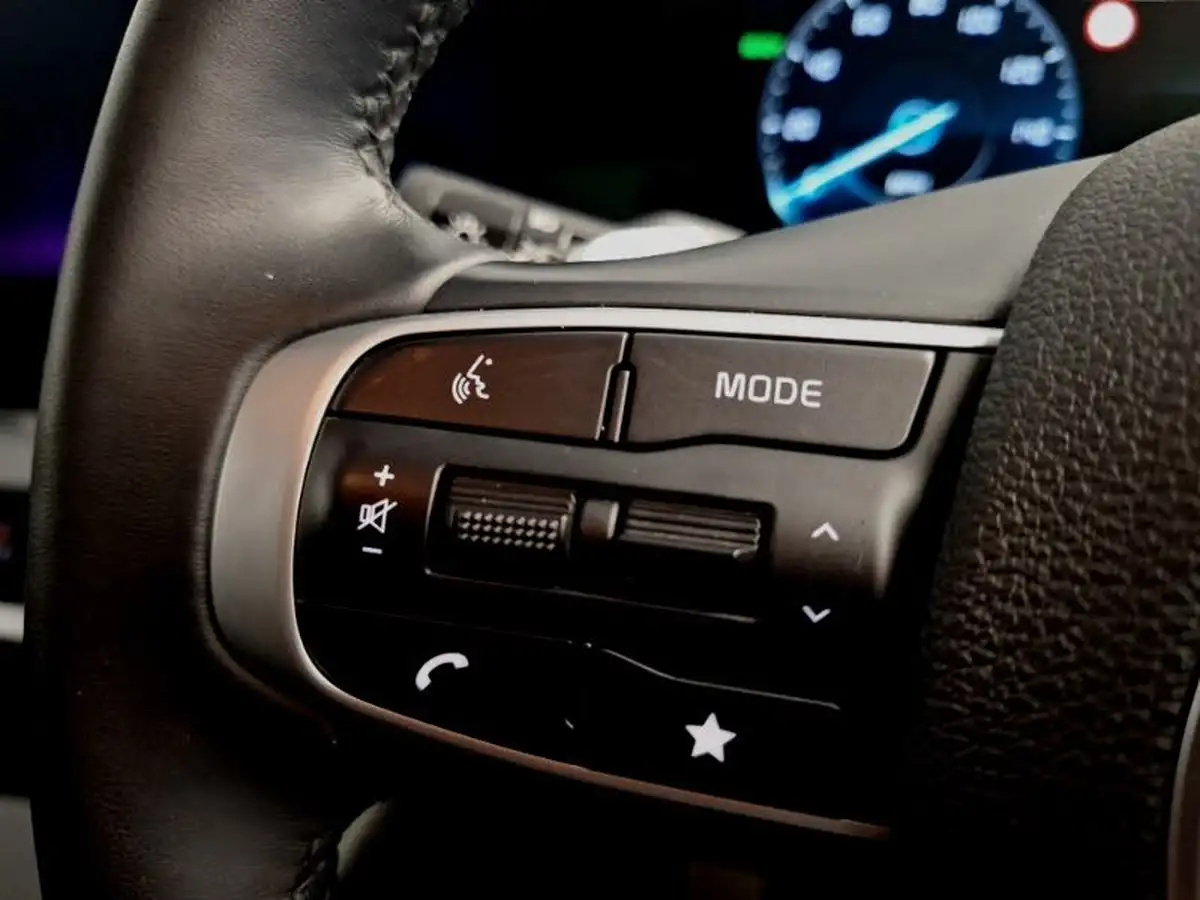 2024-kia-sportage-16-t-gdi-3-207bhp-hev-auto-big-16
