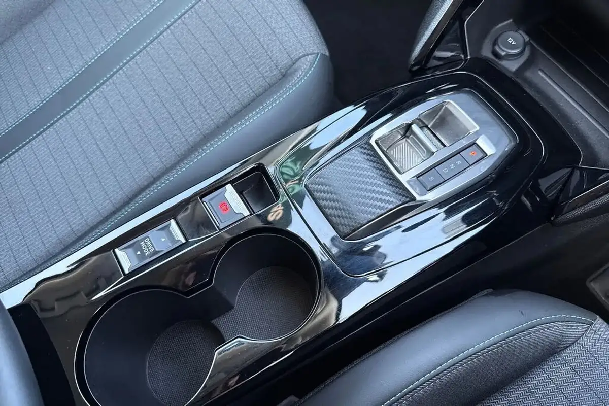 2022-peugeot-2008-suv-e-allure-premium-big-22