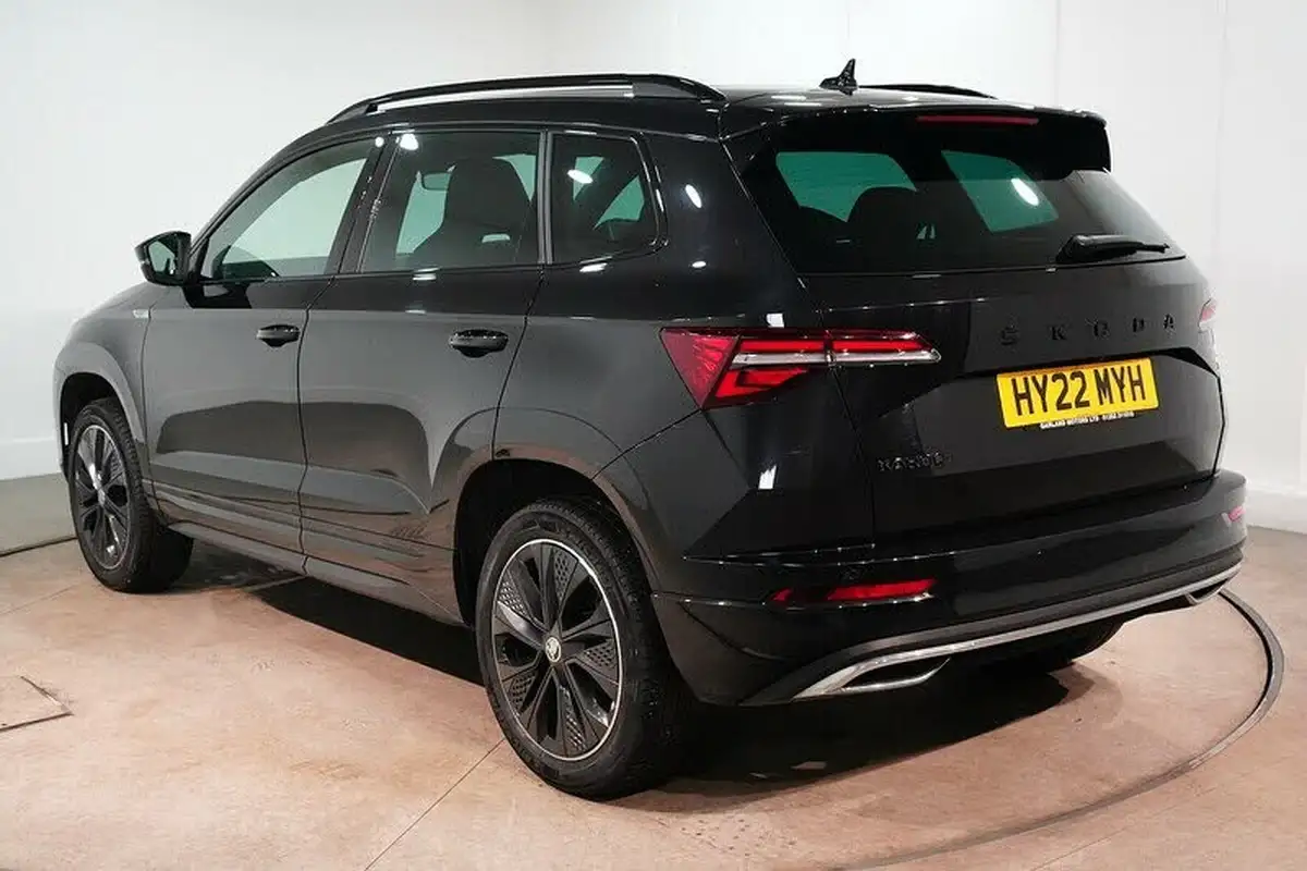 2022-skoda-karoq-15-tsi-sportline-dsg-big-8