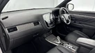 2019-mitsubishi-outlander-24-4h-phev-small-8