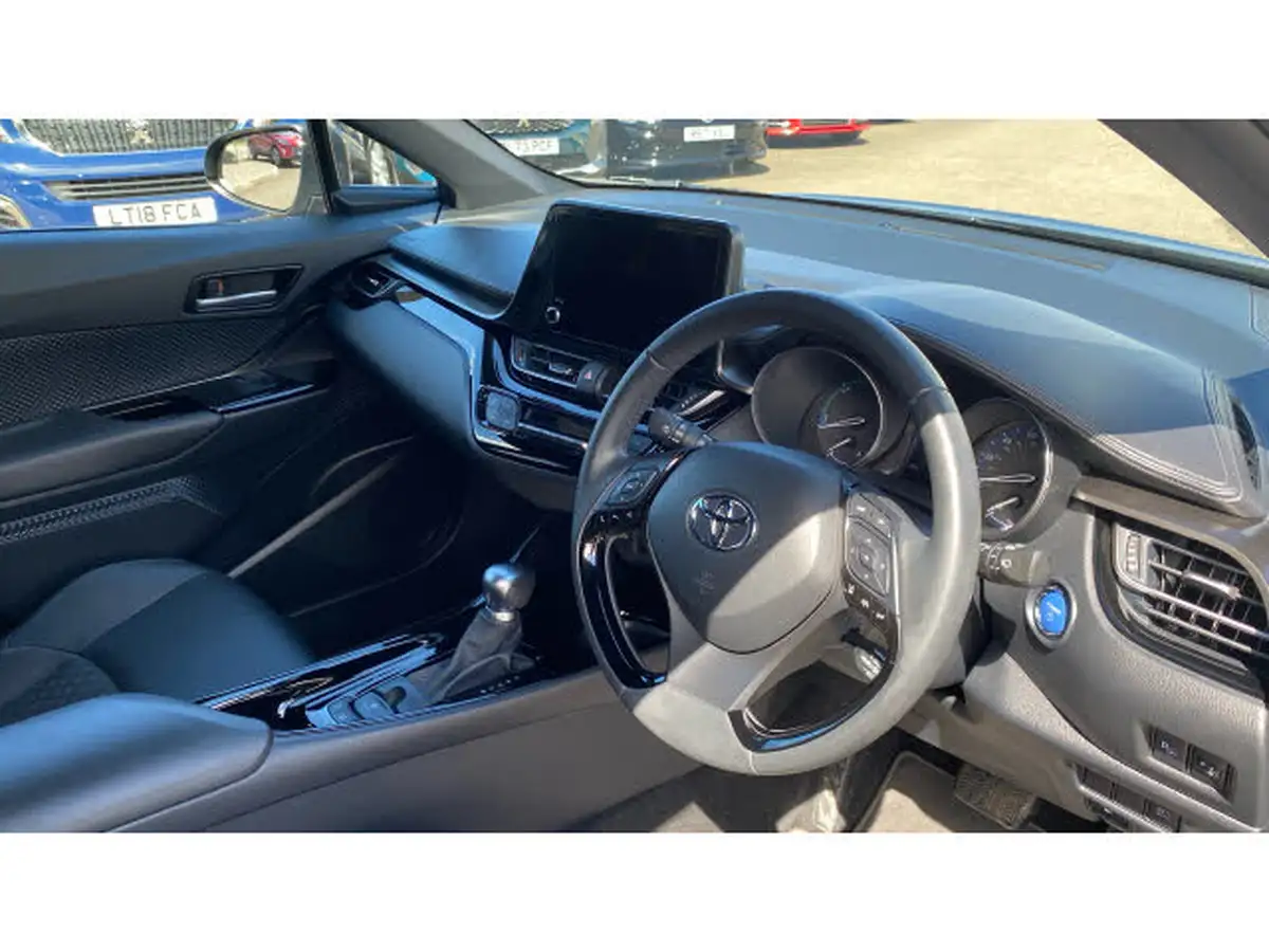 2023-toyota-c-hr-18-vvt-i-design-120bhp-big-10