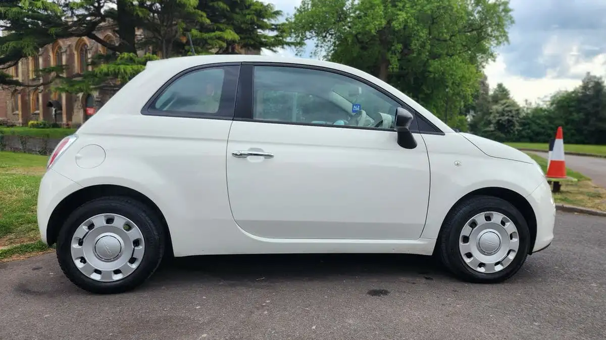 2015-fiat-500-12-pop-ss-big-3