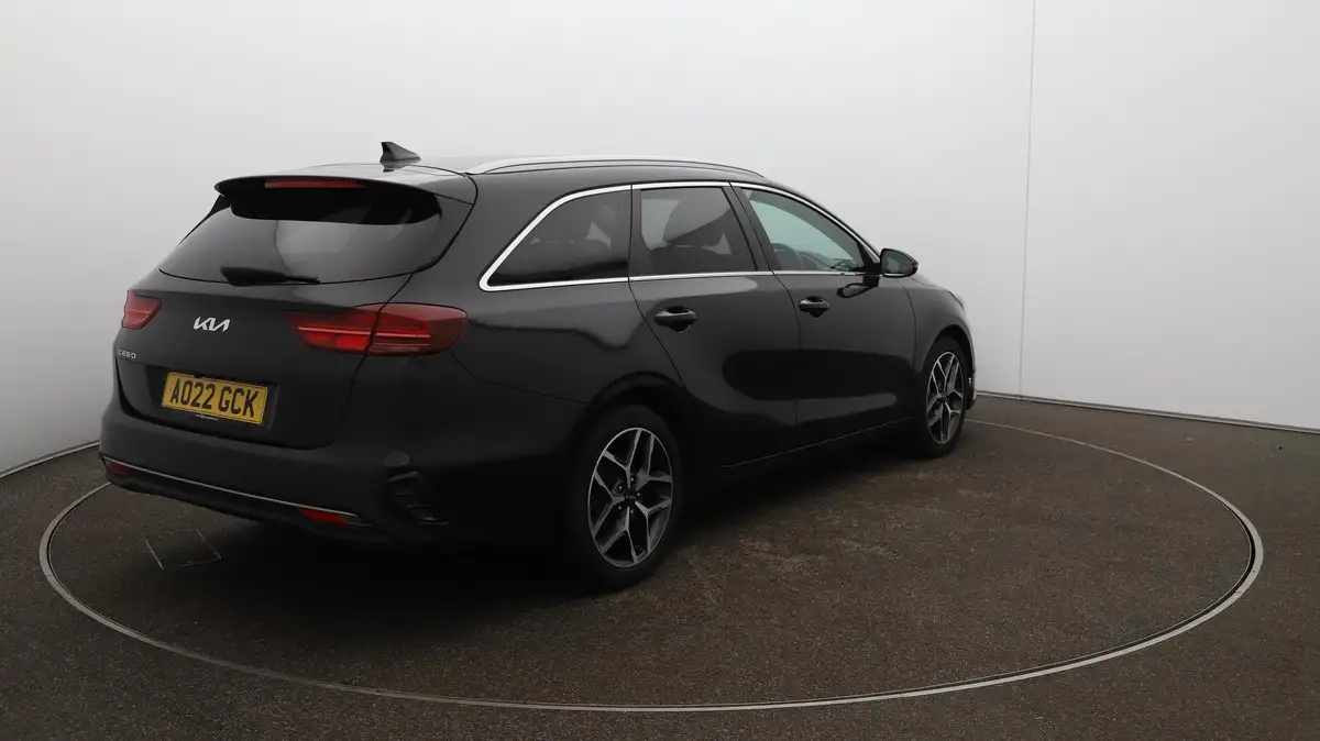 2022-kia-ceed-15-t-gdi-3-sportswagon-big-53