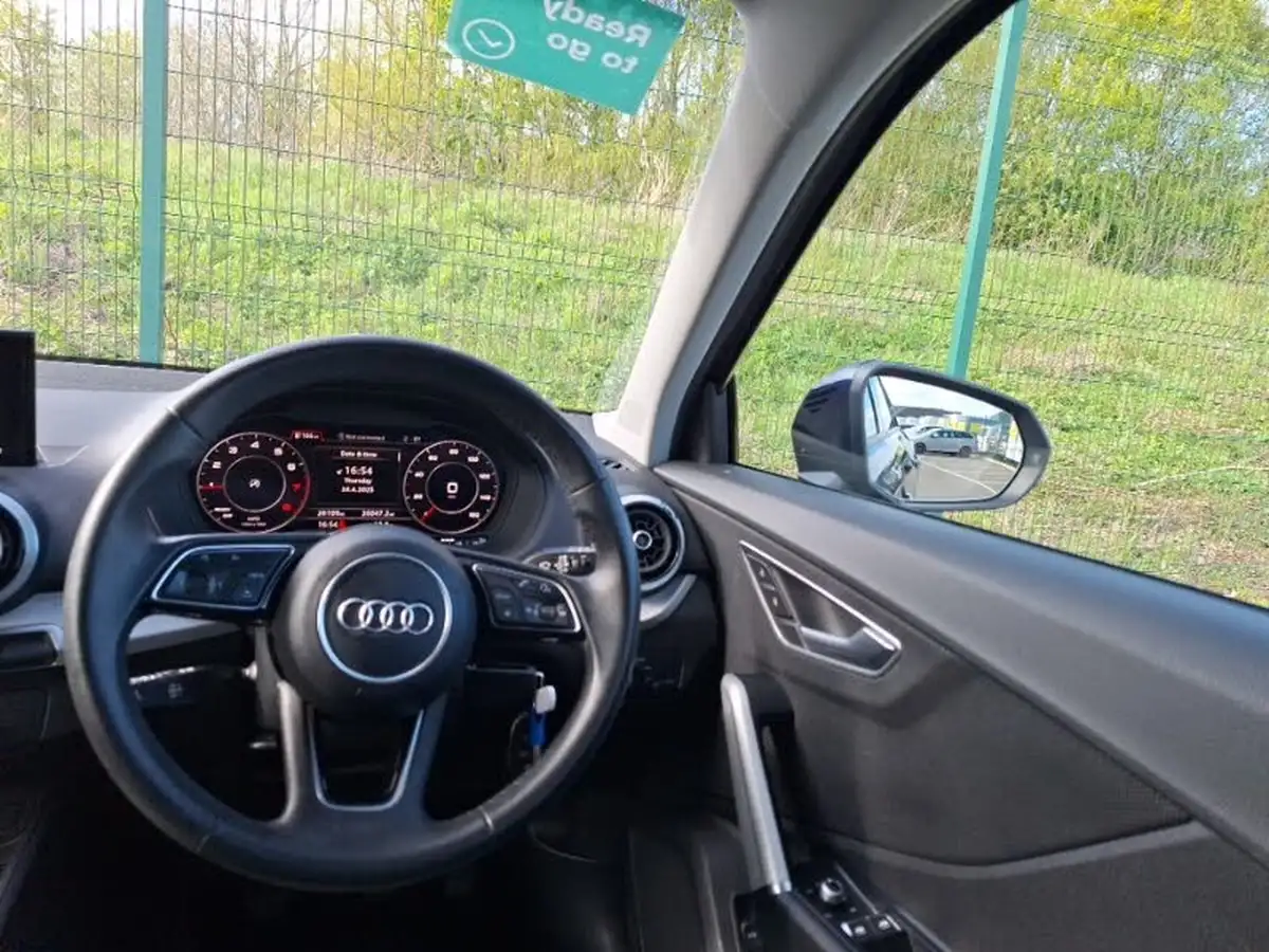 2022-audi-q2-10-30-tfsi-sport-big-6