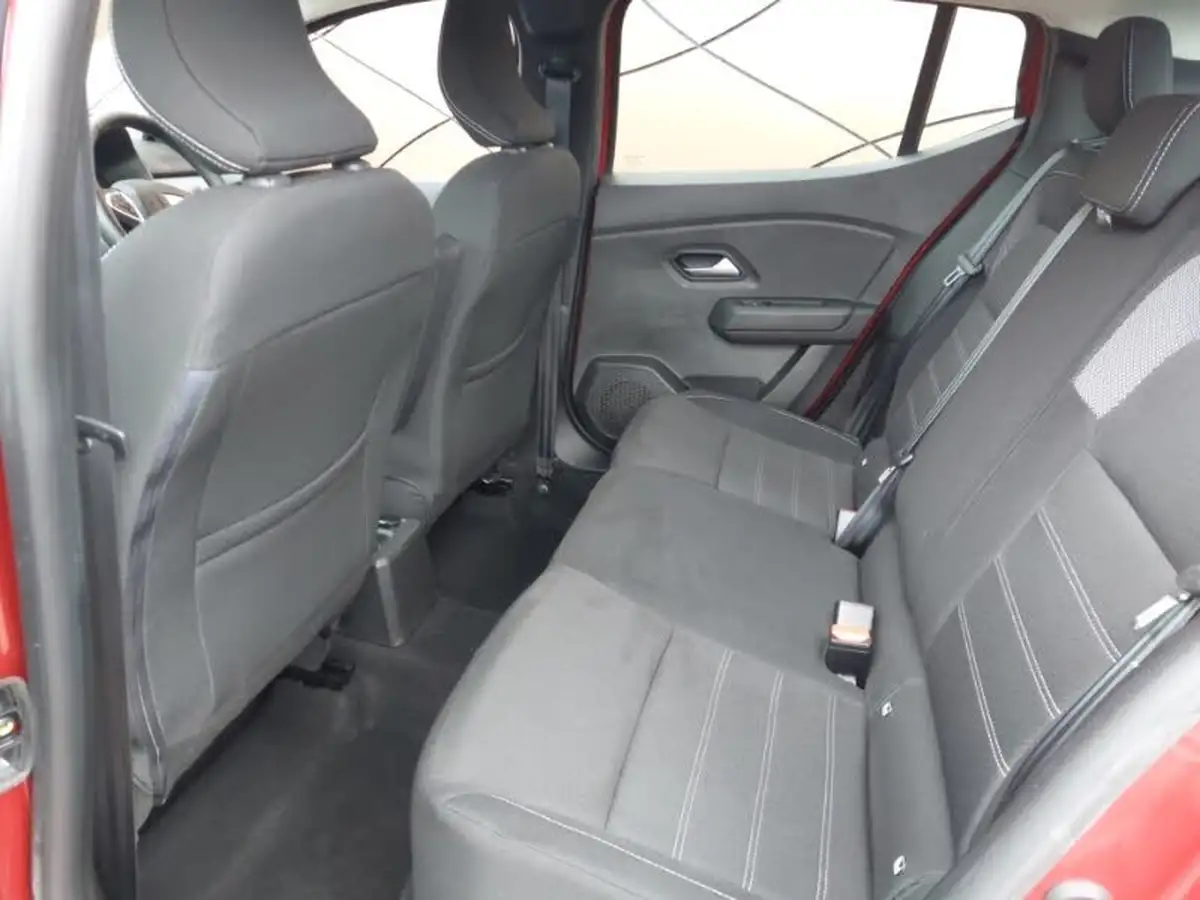 2022-dacia-sandero-10-tce-comfort-90bhp-big-5