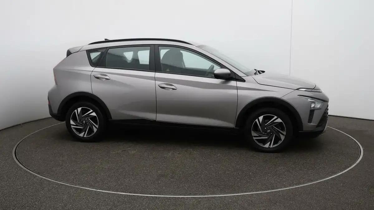 2022-hyundai-bayon-10-t-gdi-se-connect-dct-big-48