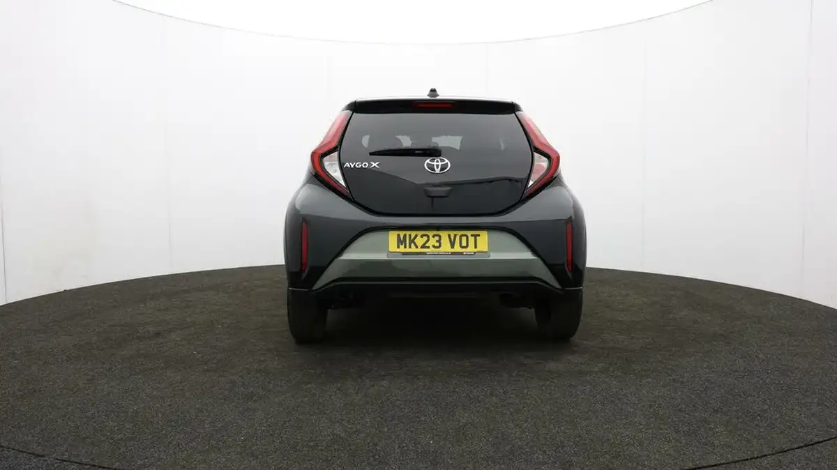2023-toyota-aygo-x-10-vvt-i-edge-big-47