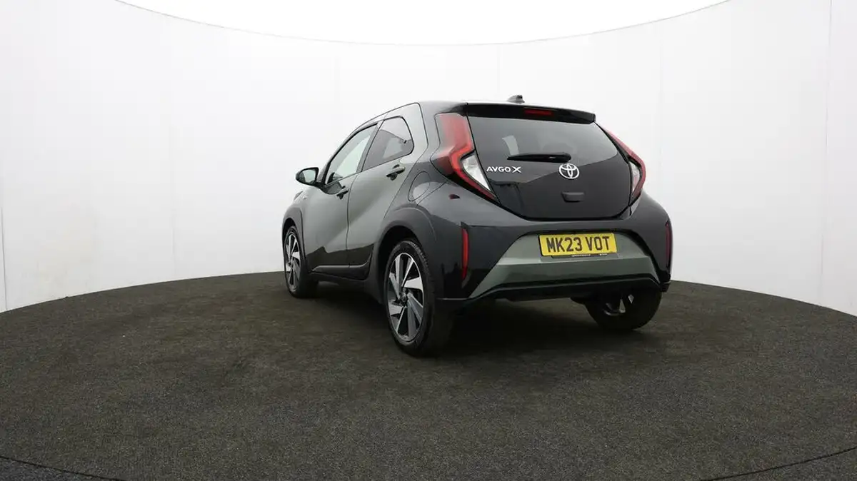 2023-toyota-aygo-x-10-vvt-i-edge-big-71
